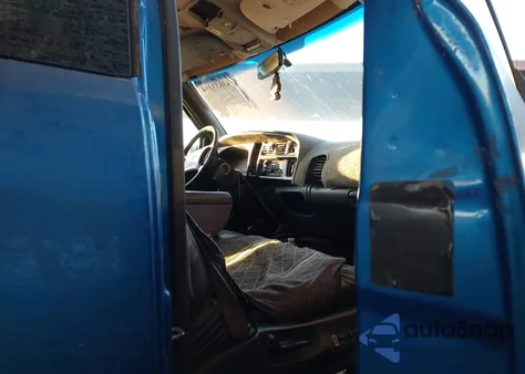 2000 Dodge Ram 2500 St из США, поврежденный, VIN 1B7KF23W3YJ142920